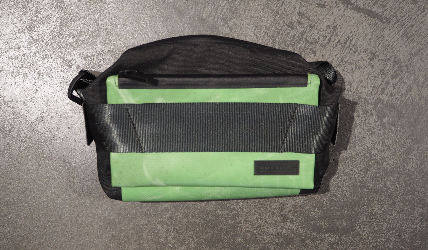 Freitag DIXON (green)