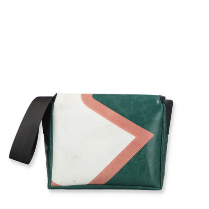 F11 LASSIE - Freitag (Green White & Red)