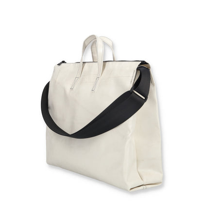 F275 TILDA - Freitag (White & Red)