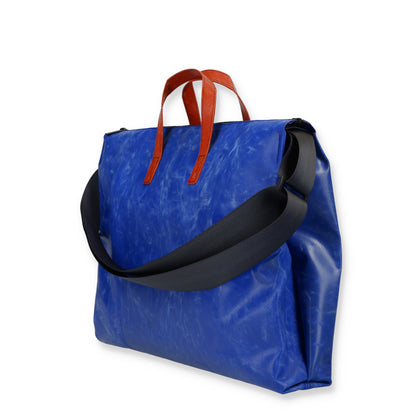 F275 TILDA - Freitag (Blue w. Red Handle)