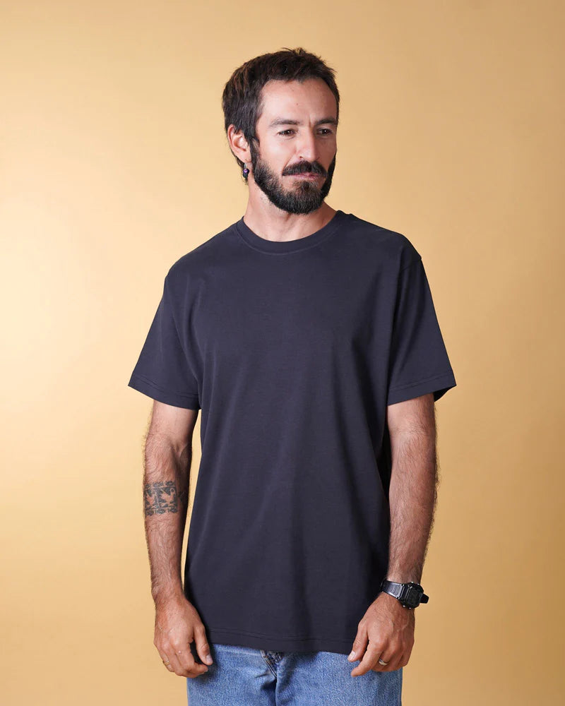 ESSENTIAL MEN'S BRUSHED T-SHIRT 900 BLACK - RES-RES