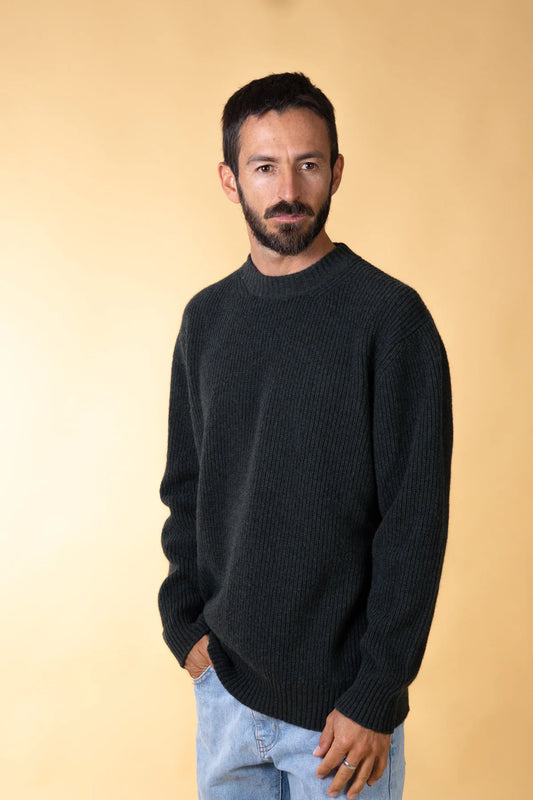 Roundneck Mens Recycled Wool Knit /Dark Green