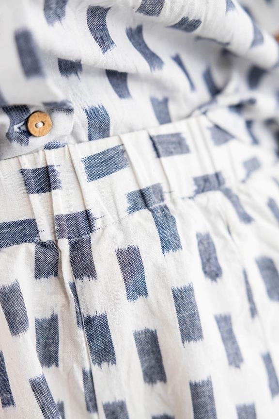 Kort Sitara (Ikat White) - Jyoti