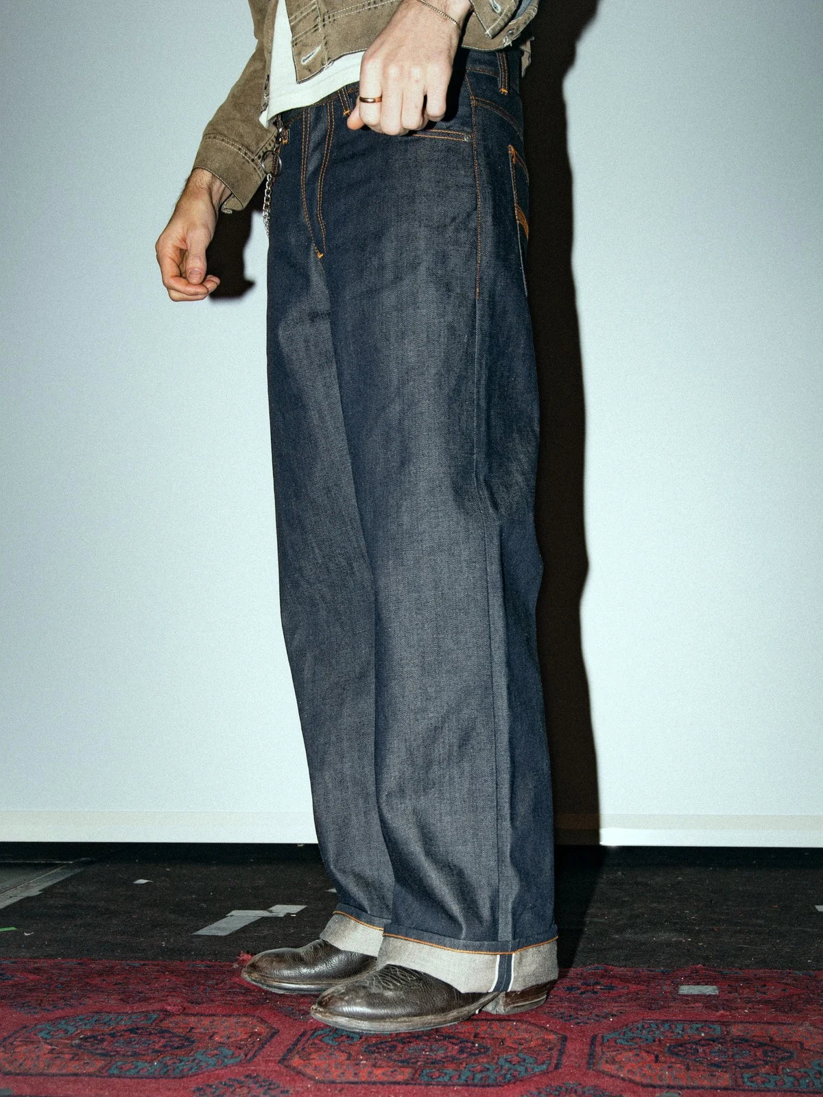 Loud Larry /Dry Selvage