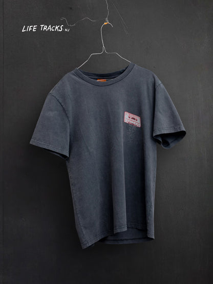Roy Salty Tracks T-shirt (Antracite) - Nudie Jeans - RES-RES