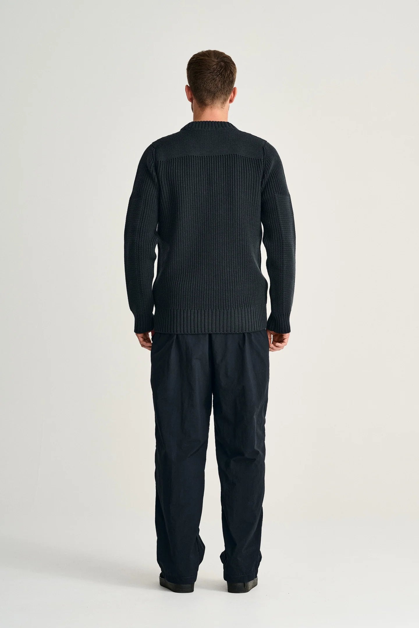 Robust Crew Neck (Molten Grey) - S.N.S Herning