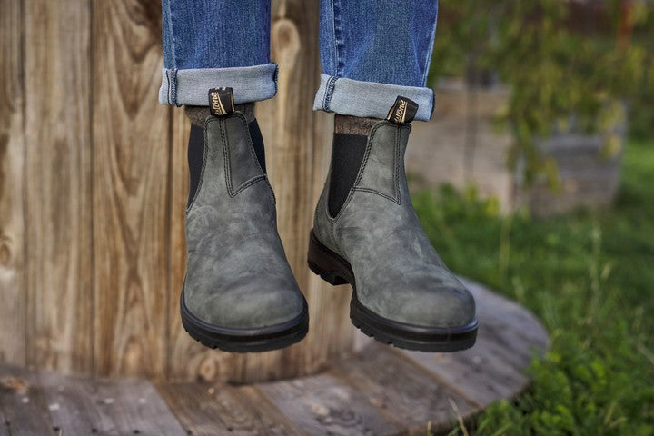 Blundstone Classics #587 /Rustic Black