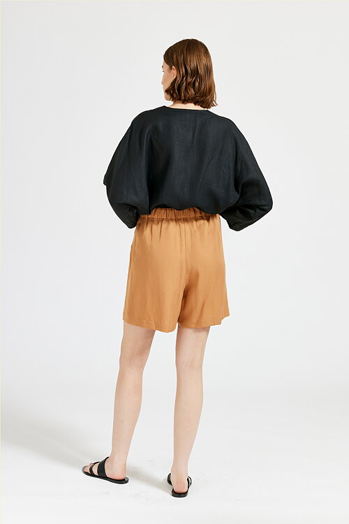 Sira Pleated Tencel Shorts (Ochre) - Maska