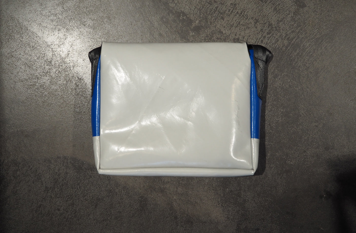 Freitag LASSIE (blue & grey)