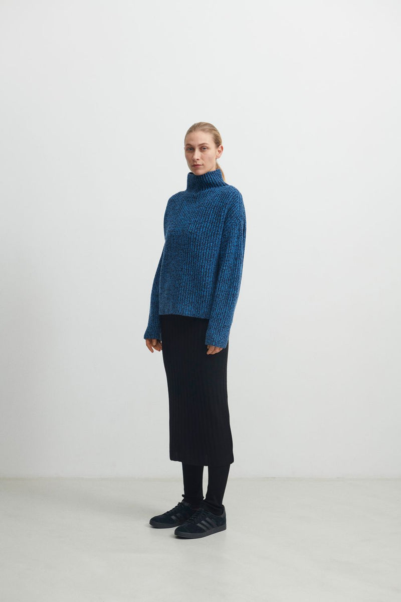 Lambswool Rib Sweater (Dark Navy/Deep Sky) - FUB