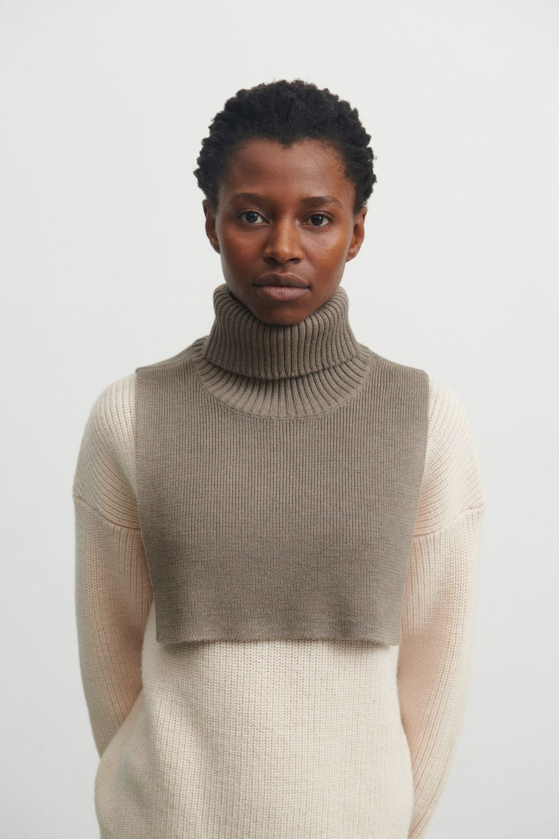 Merino Neckwarmer (Hazel Melange) - FUB