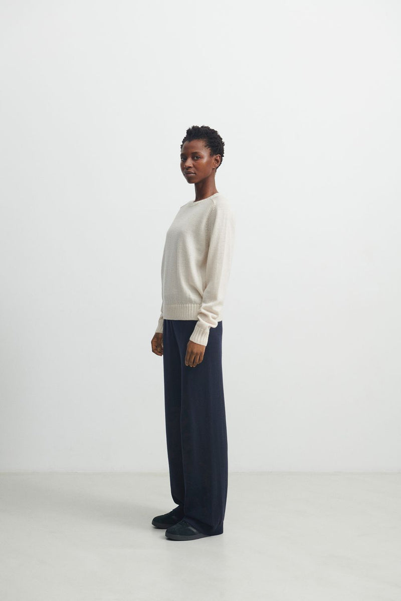 Raw Wool Light Sweater (Ecru) - FUB