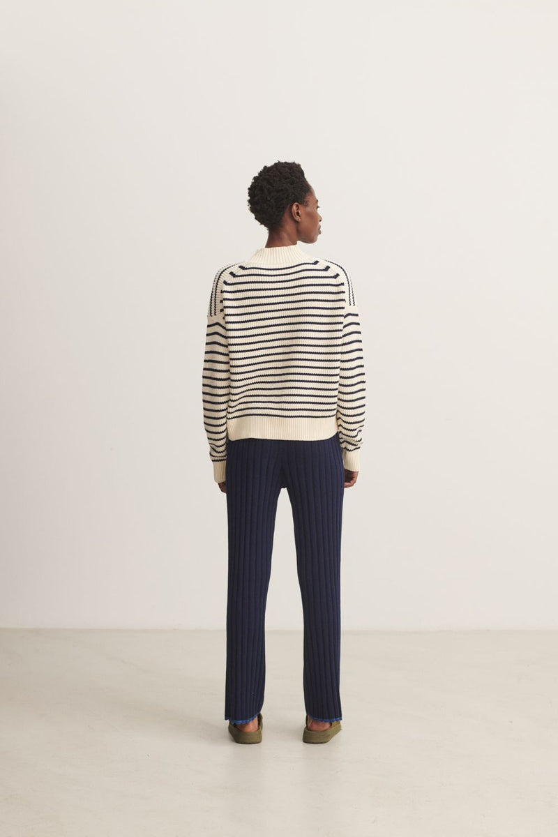 Striped Sweater (Ecru/Navy) - FUB