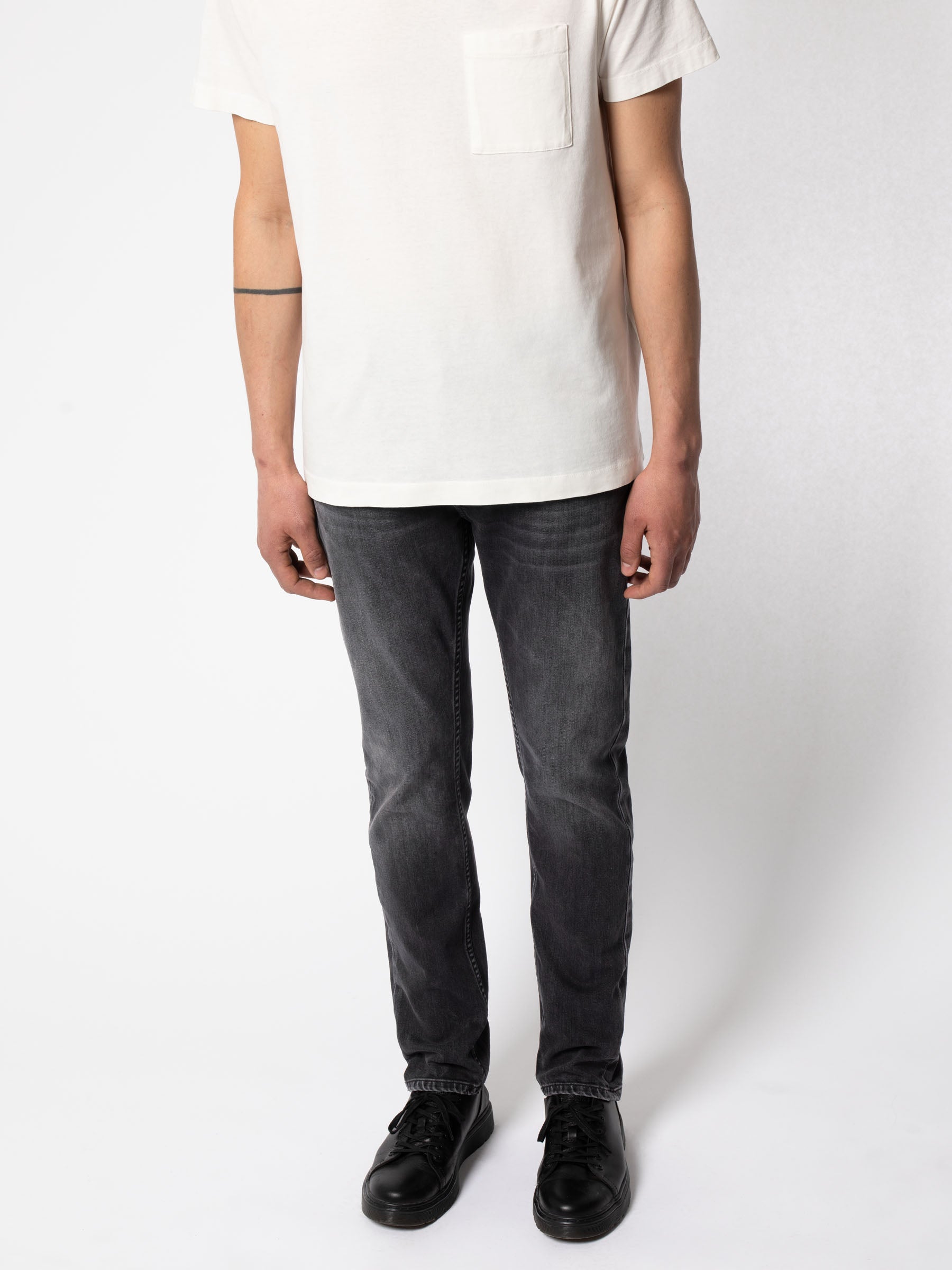 Lean Dean (Black Eyes) - Nudie Jeans - RES-RES