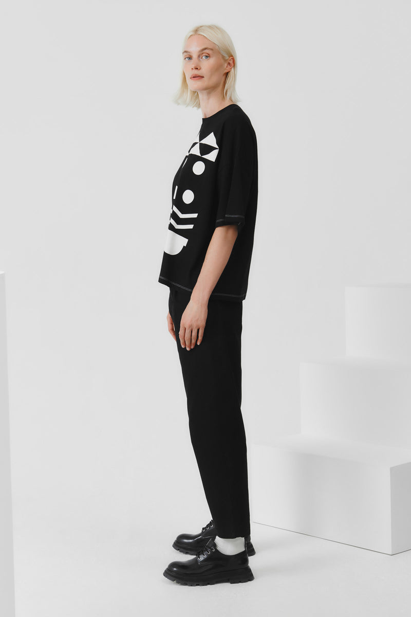 Tapestry Tee (Black) - Kowtow