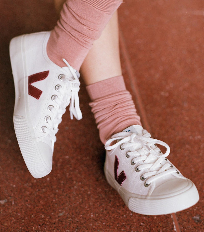 Wata Canvas White Marsala WMNS - VEJA shoes